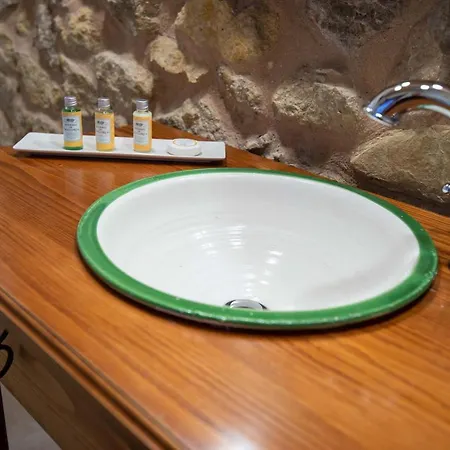 Petit - Turismo De Interior