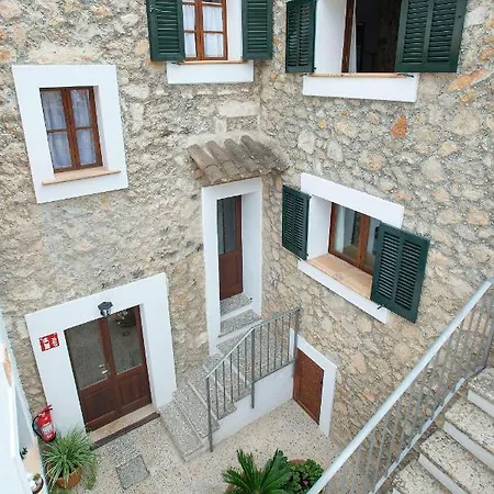 Petit - Turismo De Interior Hotel Caimari
