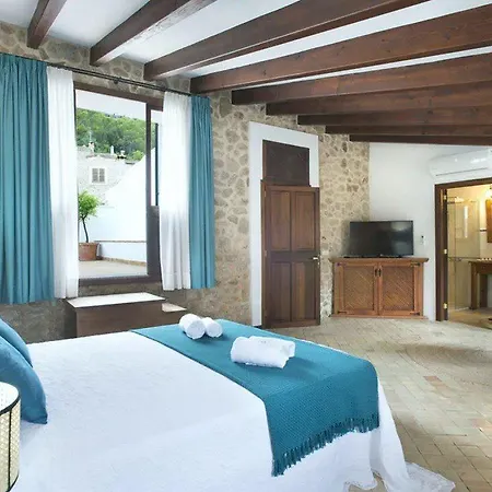 Petit - Turismo De Interior Hotel Caimari